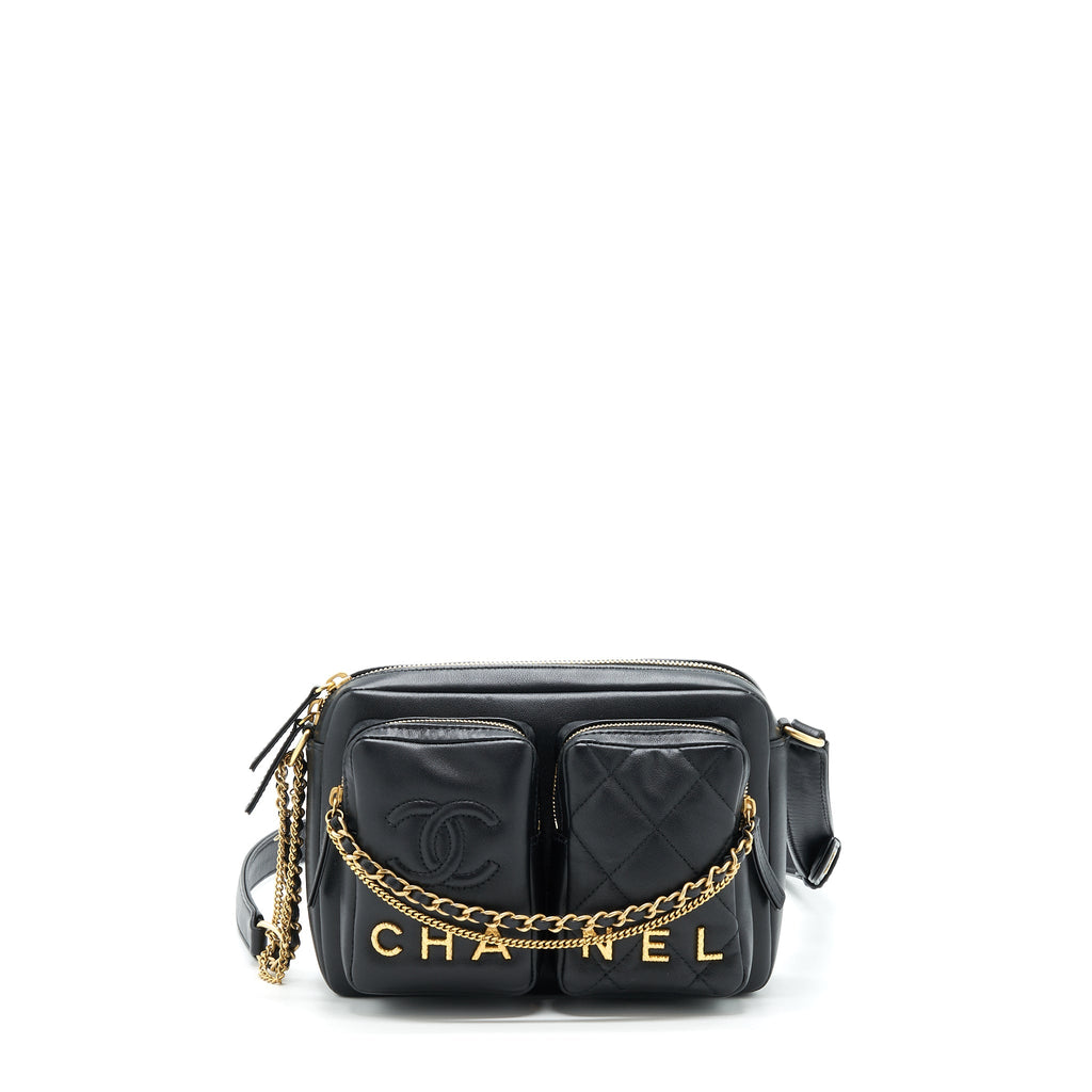 chanel-22c-camera-bag-calfskin-black-ghwmicrochip