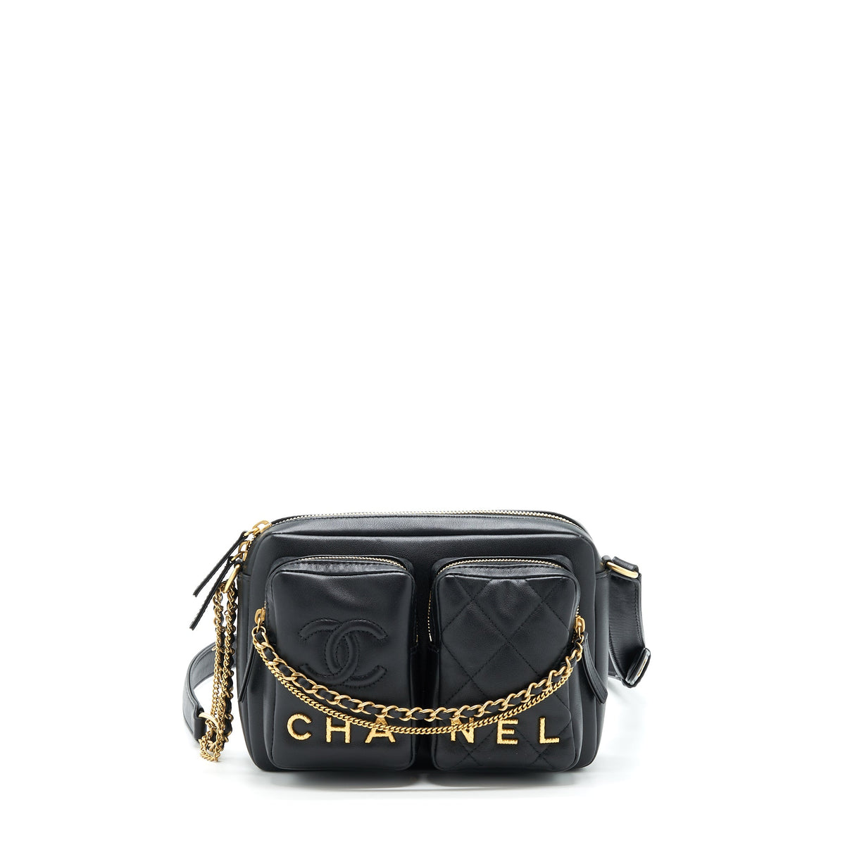 chanel-22c-camera-bag-calfskin-black-ghwmicrochip