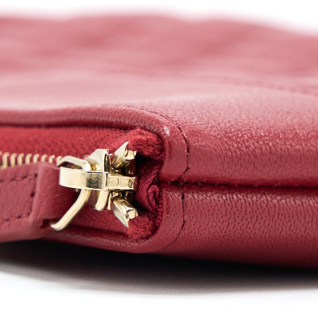 chanel-cc-logo-quilted-zip-pouch-clutch-calfskin-red-ghw
