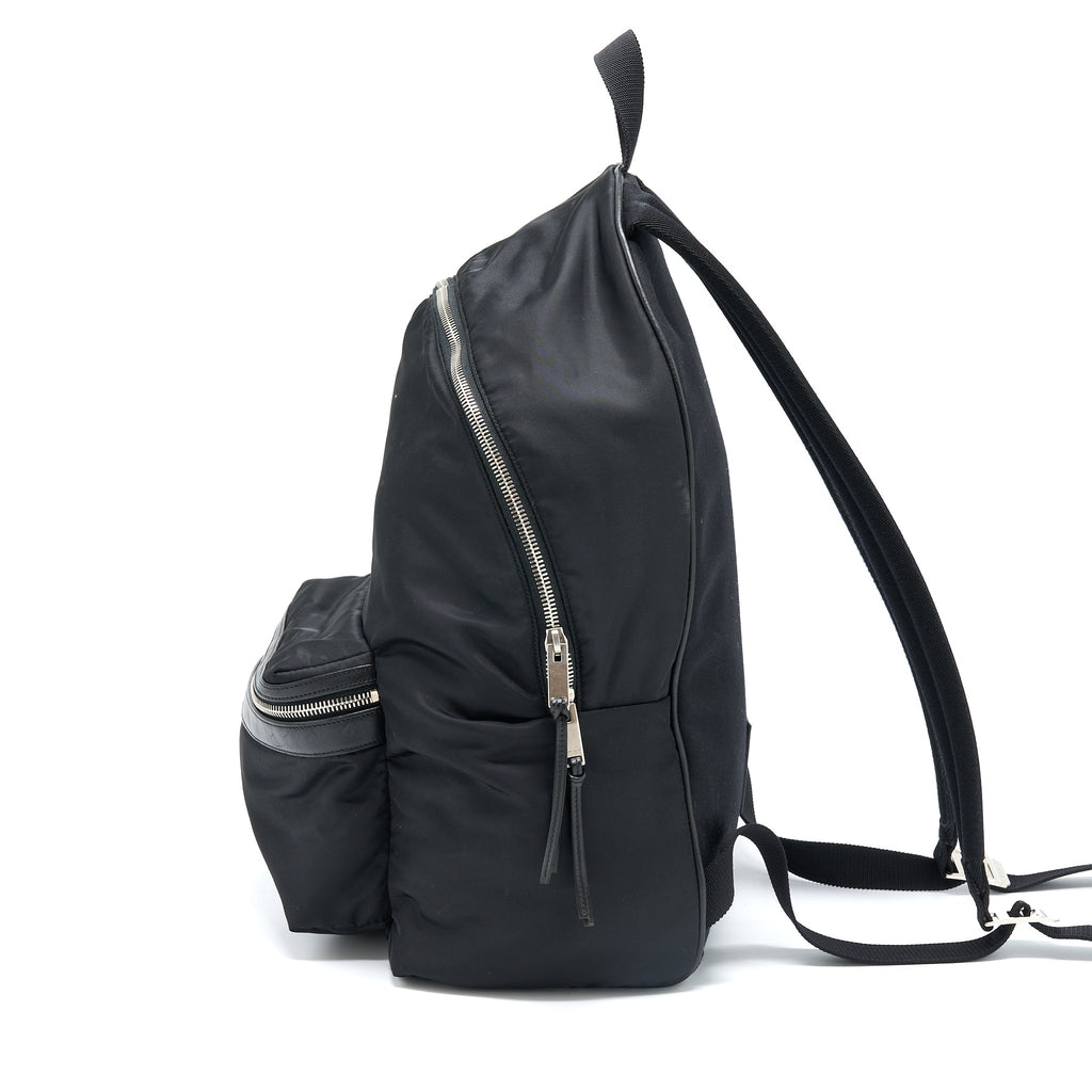 saint-laurent-ysl-city-backpack-black-shw