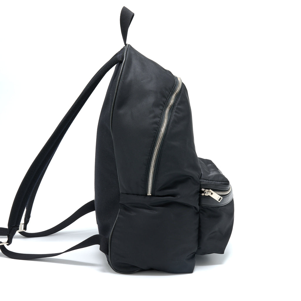 saint-laurent-ysl-city-backpack-black-shw