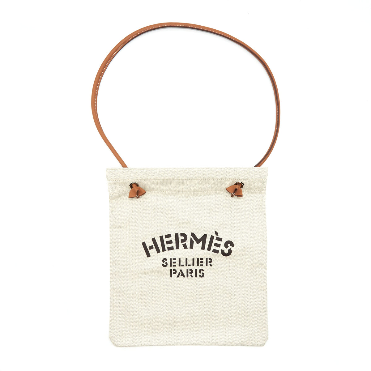 hermes-aline-grooming-bag-gold-craie