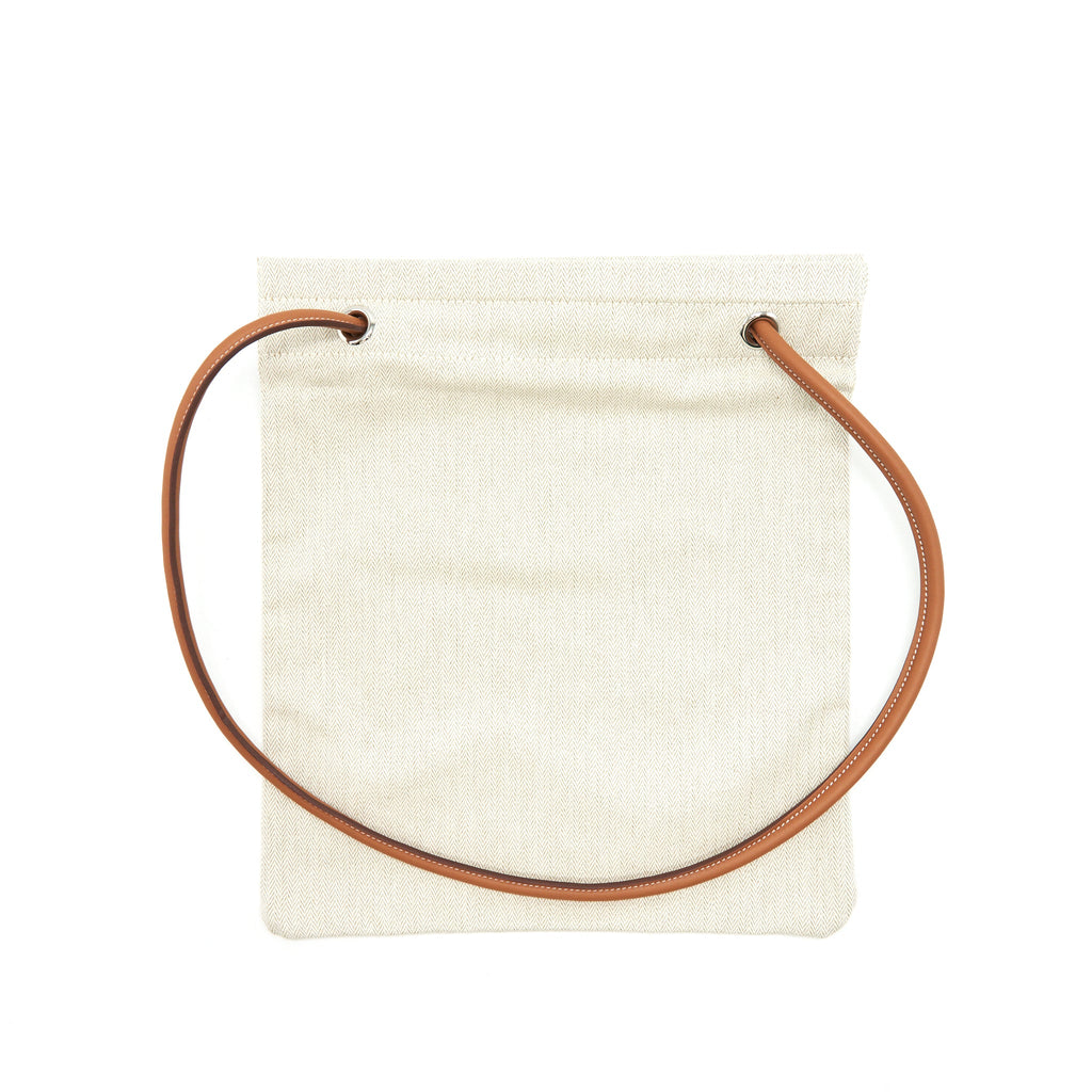 hermes-aline-grooming-bag-gold-craie