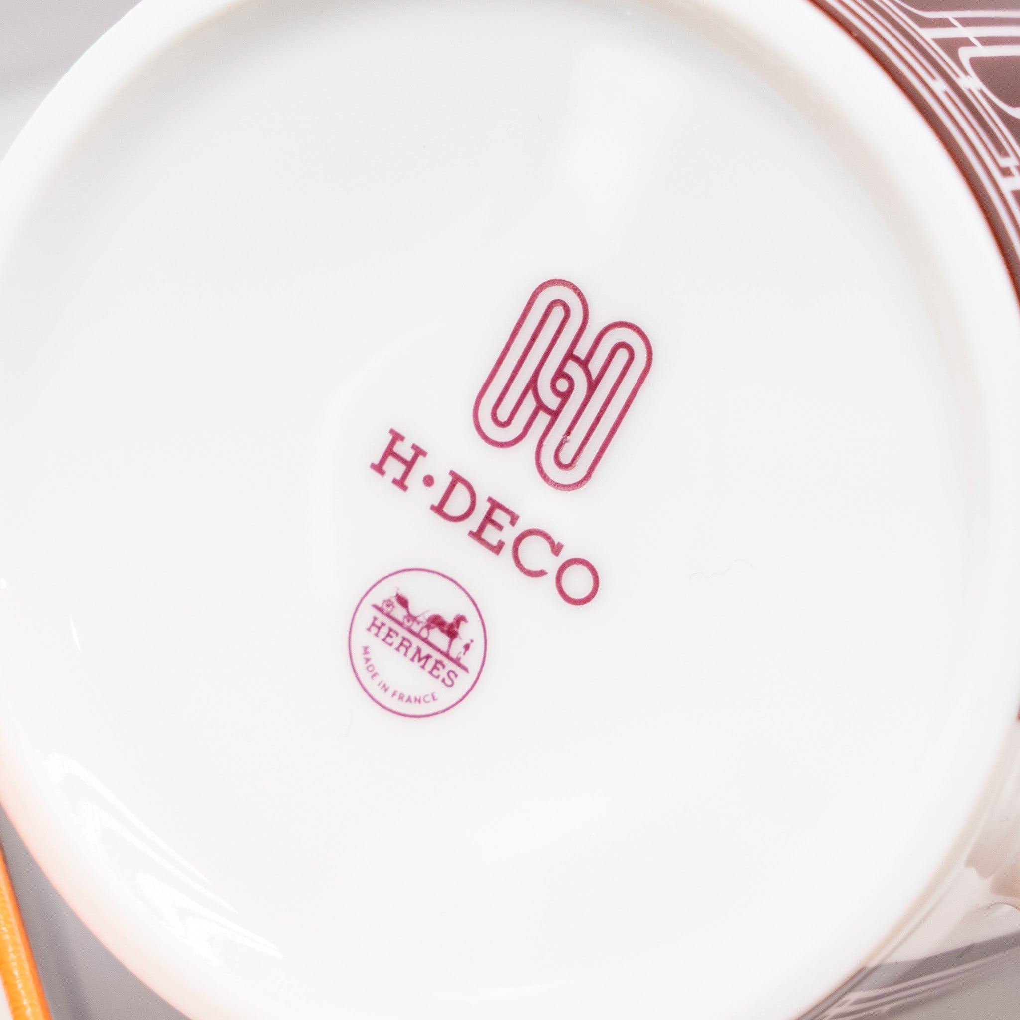 hermes-h-deco-mug-rouge-sell-in-a-set