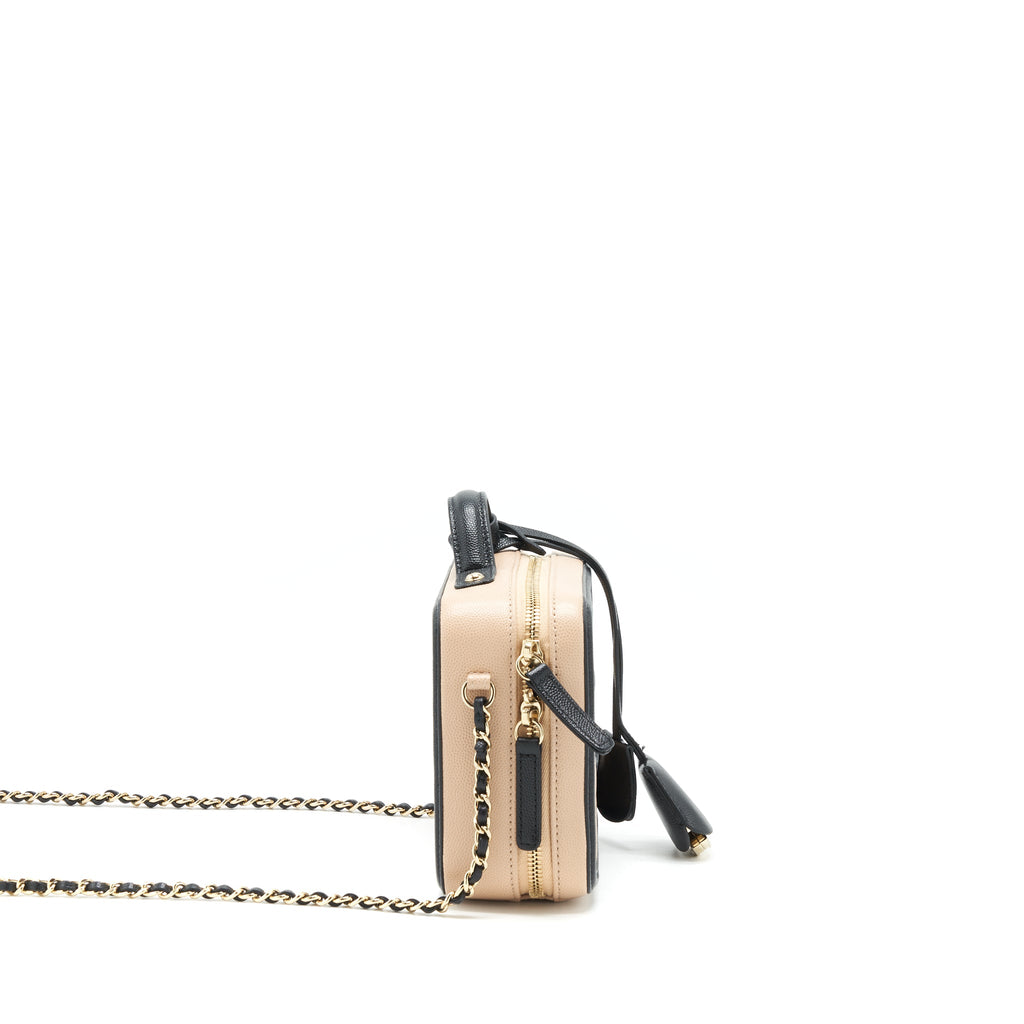 chanel-vanity-filigree-caviar-beige-black-lghw