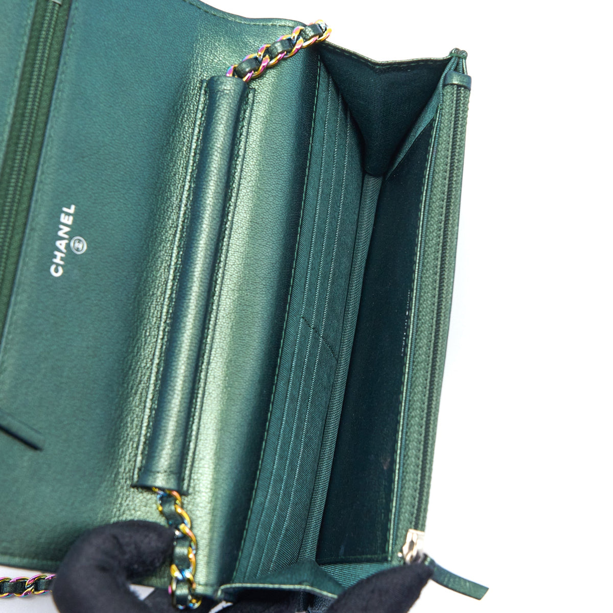 chanel-classic-wallet-on-chain-goatskin-iridescent-green-rainbow-hardware