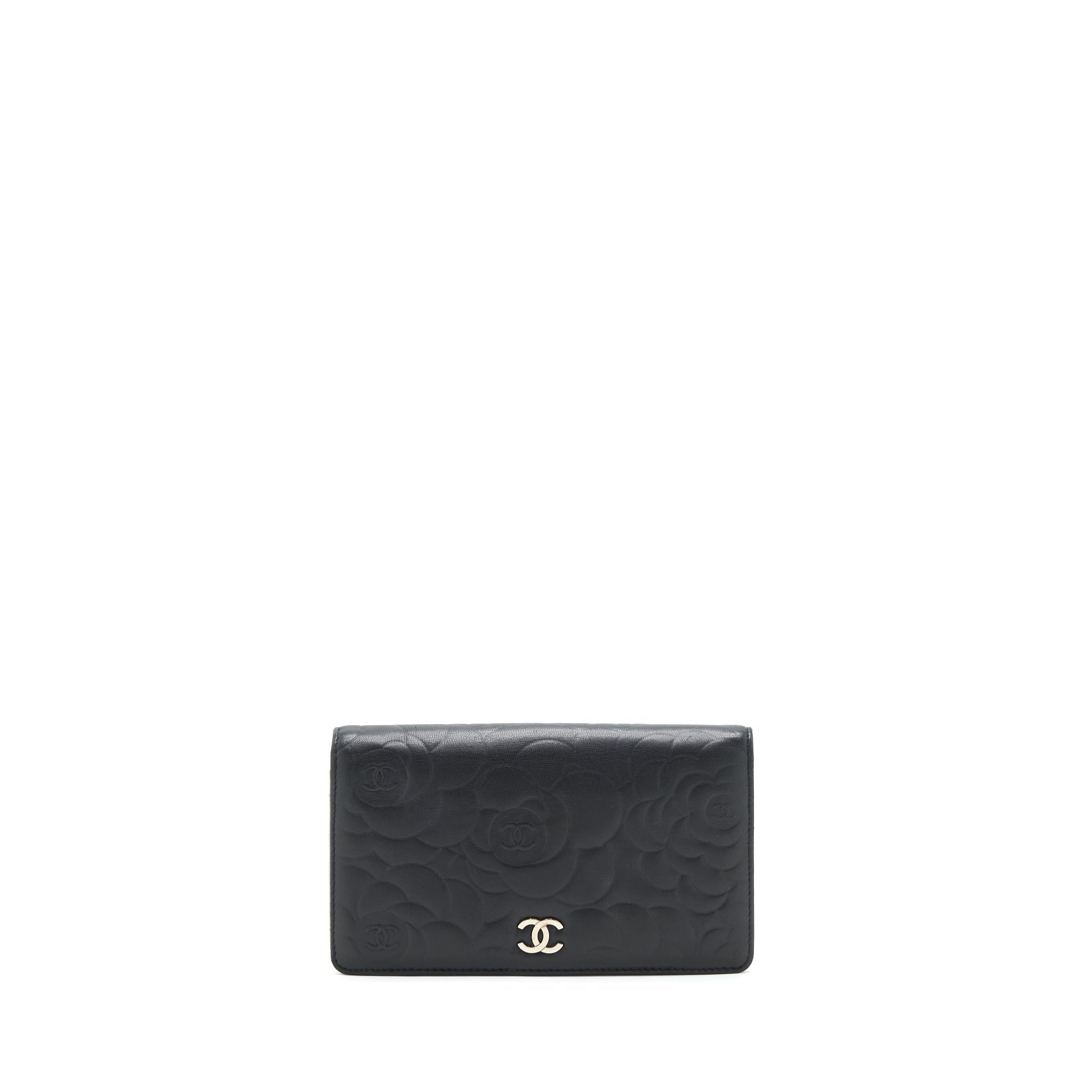 chanel-camellia-fold-long-wallet-lambskin-black-silver-shw
