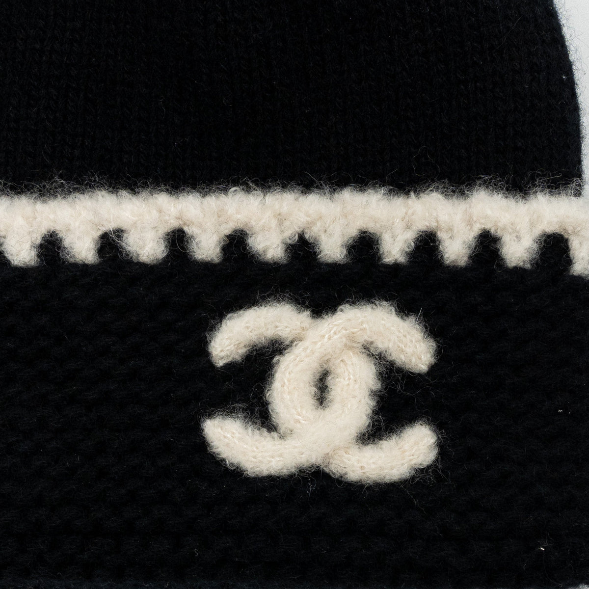 chanel-23a-cashmere-beanie-hat-black-white