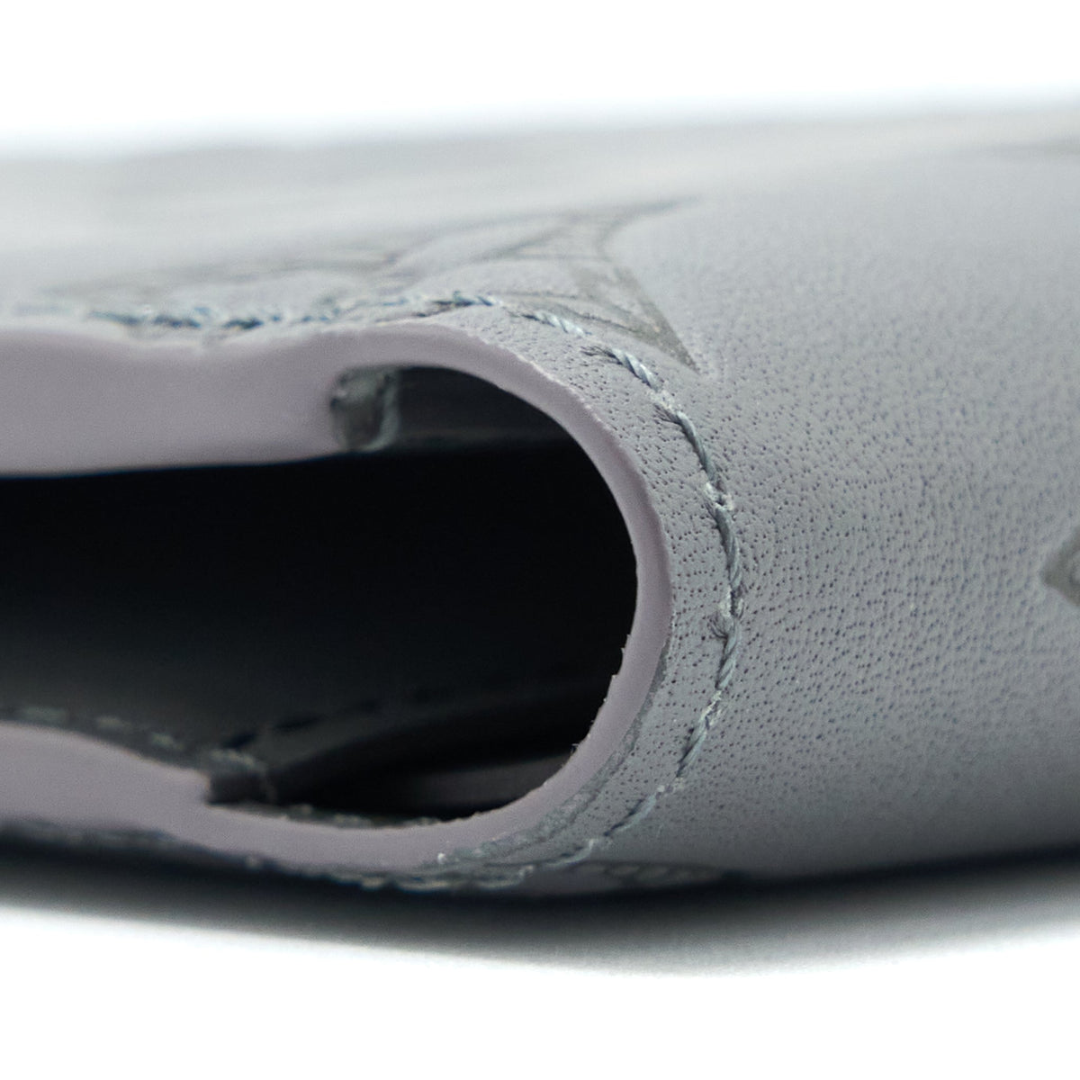 louis-vuitton-multiple-wallet-monogram-shadow-calfskin-grey