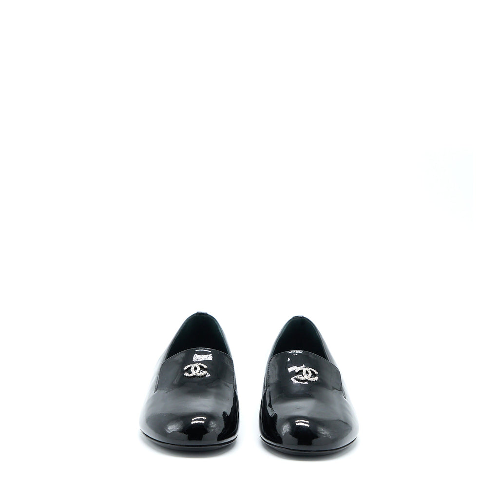 chanel-size-35-5-loafer-with-pearl-patent-black