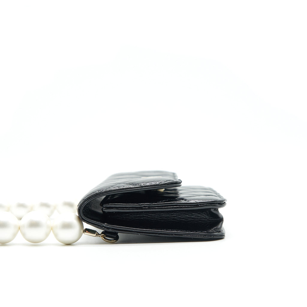 chanel-giant-pearl-clutch-with-chain-calfskin-black-lghw