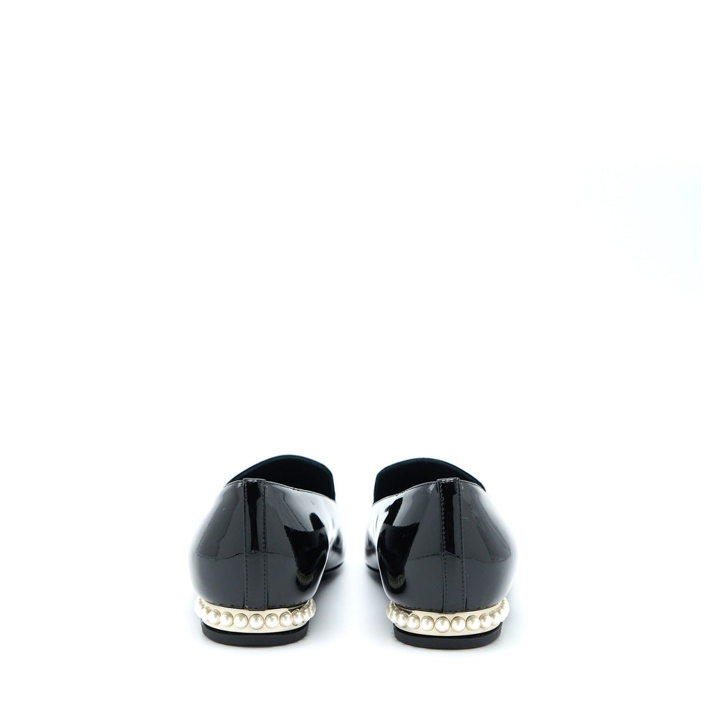 chanel-size-35-5-loafer-with-pearl-patent-black
