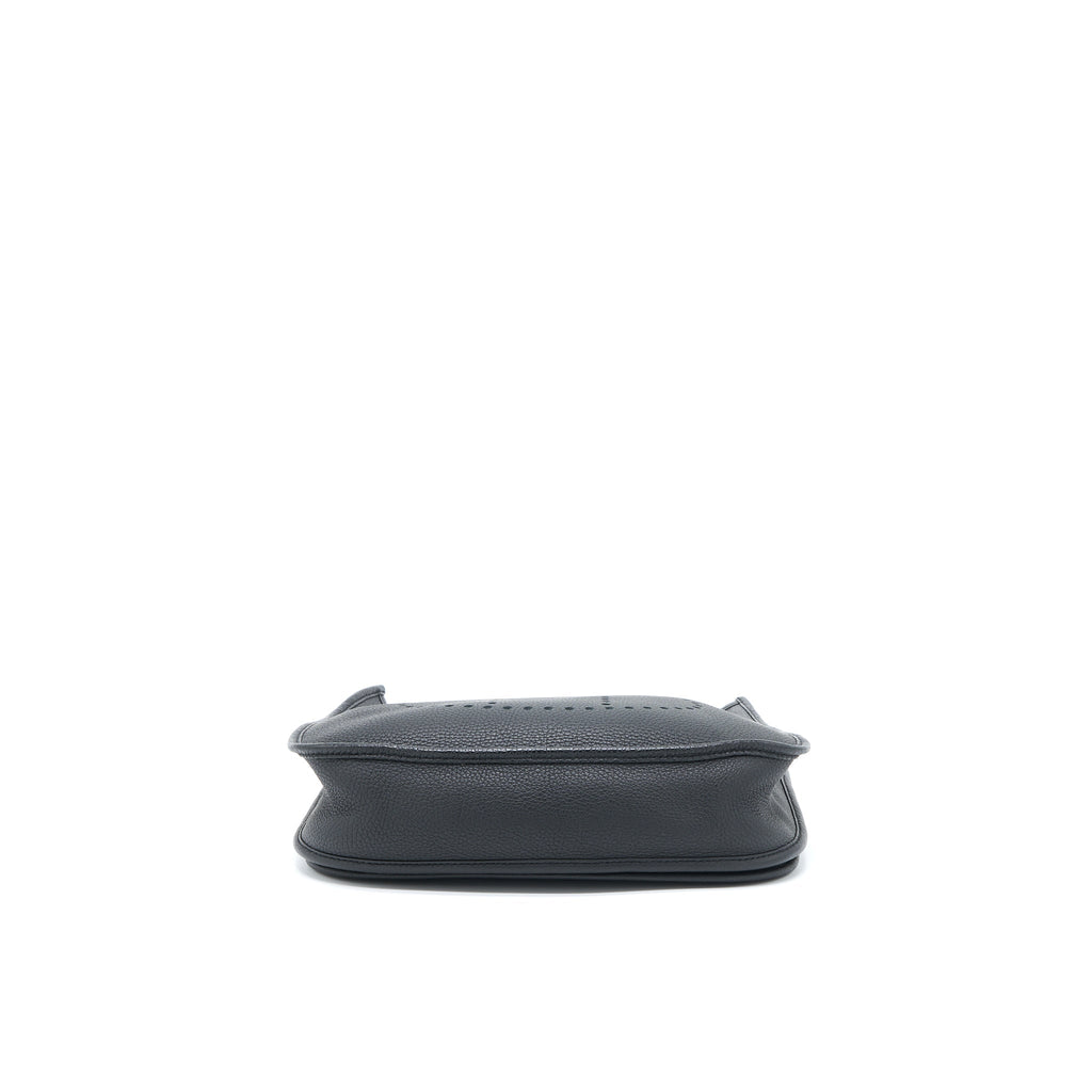 hermes-evelyne-29-clemence-black-shw-stamp-x-1