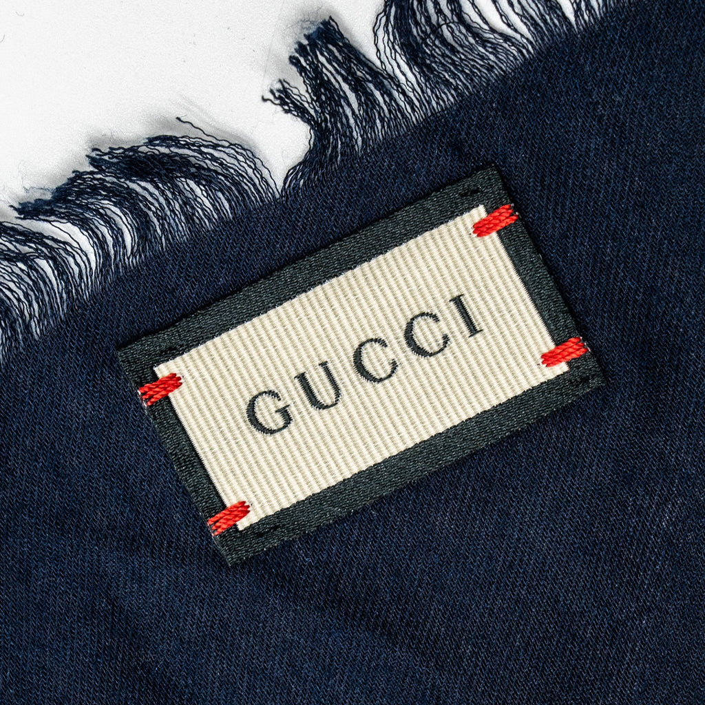 gucci-silk-wool-scarf-gg-supreme-heart-printed-multicolour