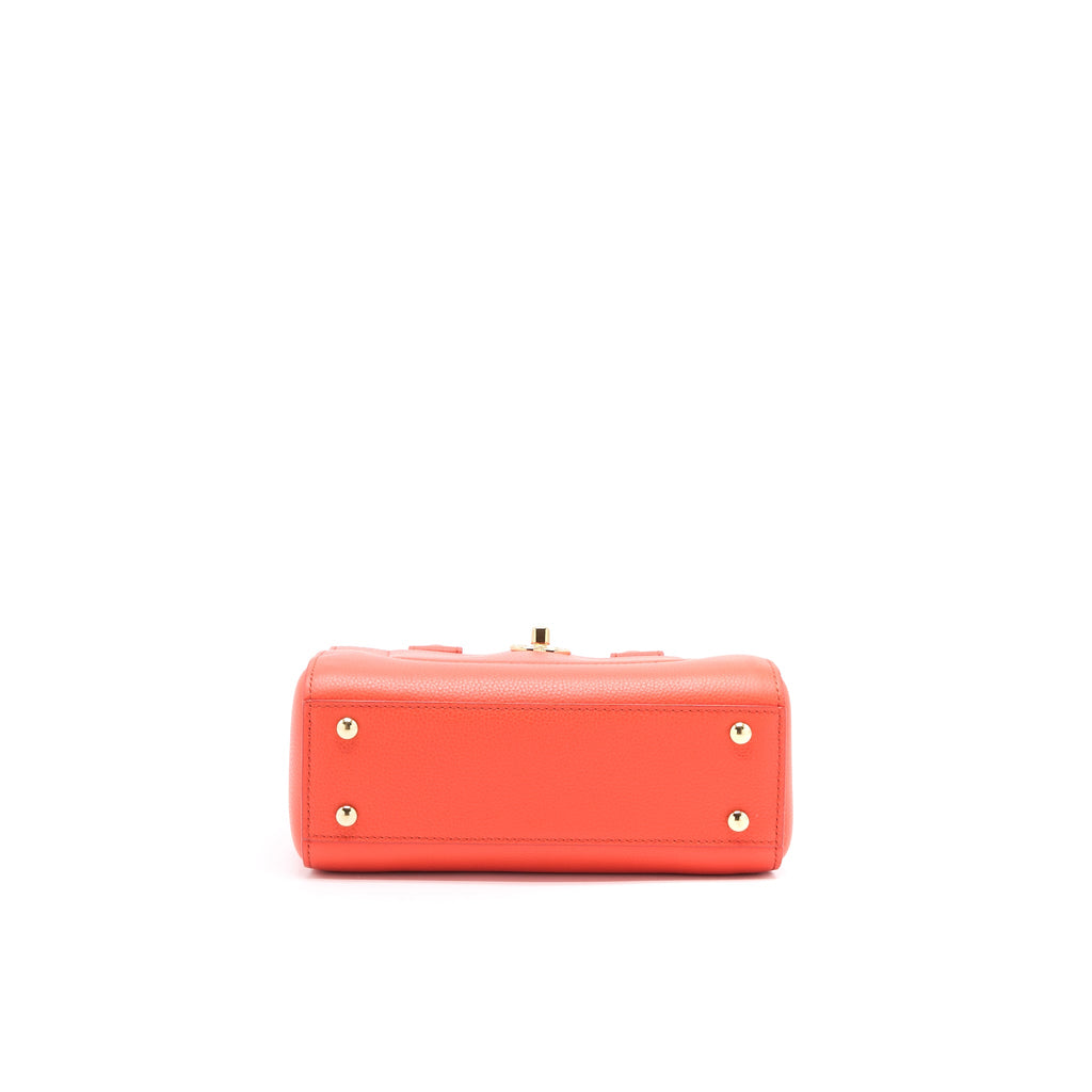 chanel-neo-executive-mini-tote-calfskin-red-ghw