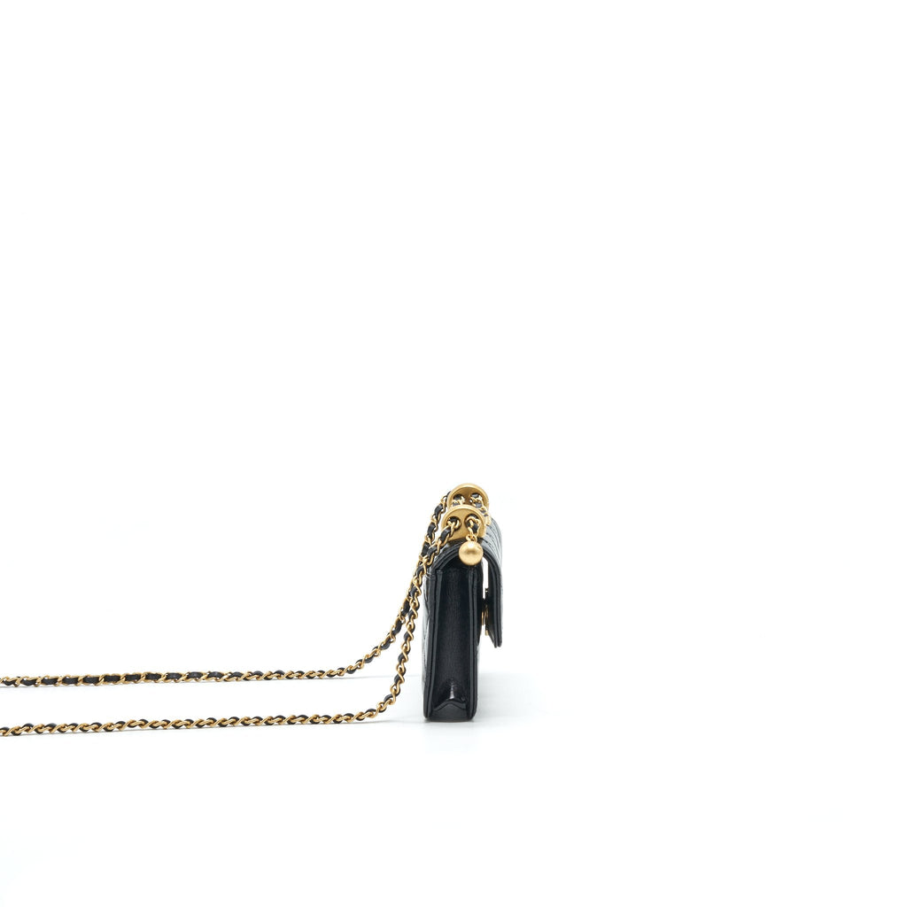 chanel-21a-flap-coin-purse-with-chain-black-with-ghw-calfskin