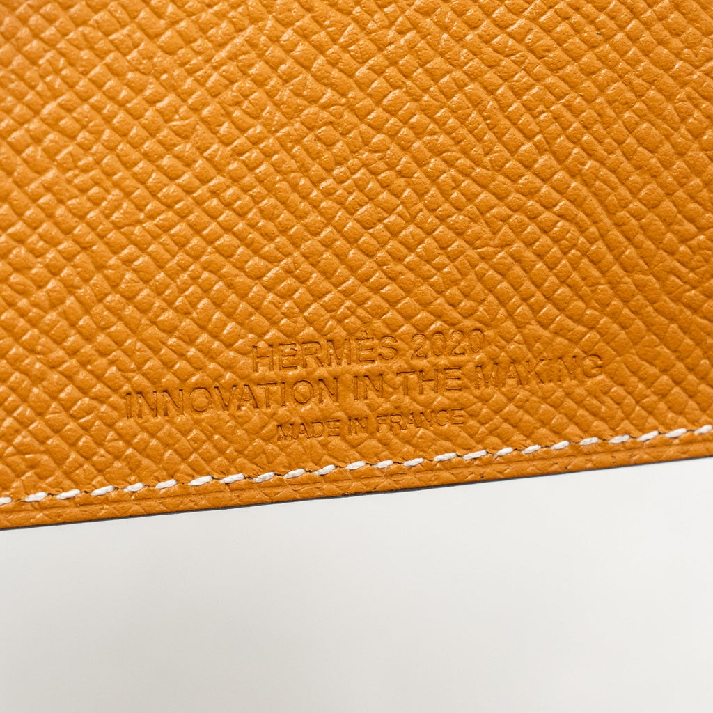 hermes-tarmac-passport-holder-epsom-caramel-shw-stamp-y