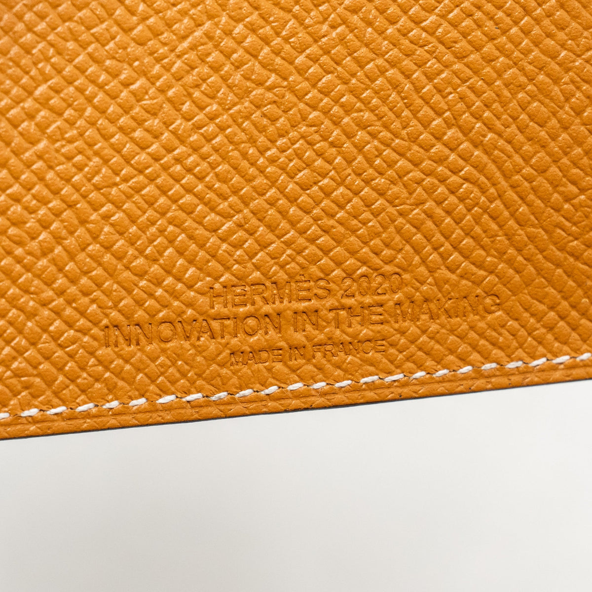 hermes-tarmac-passport-holder-epsom-caramel-shw-stamp-y