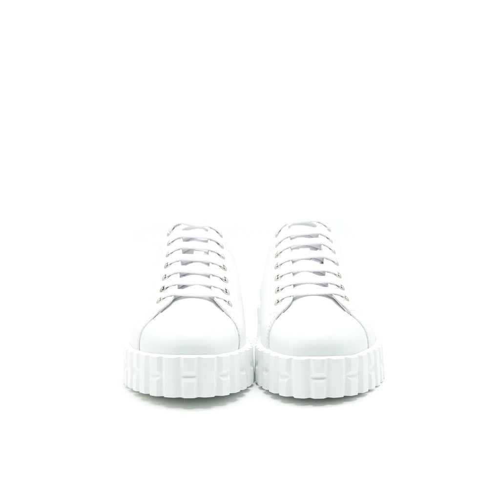 hermes-size38-5-sneaker-blanc