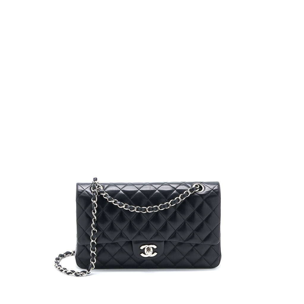 chanel-medium-classic-double-flap-bag-lambskin-black-shw