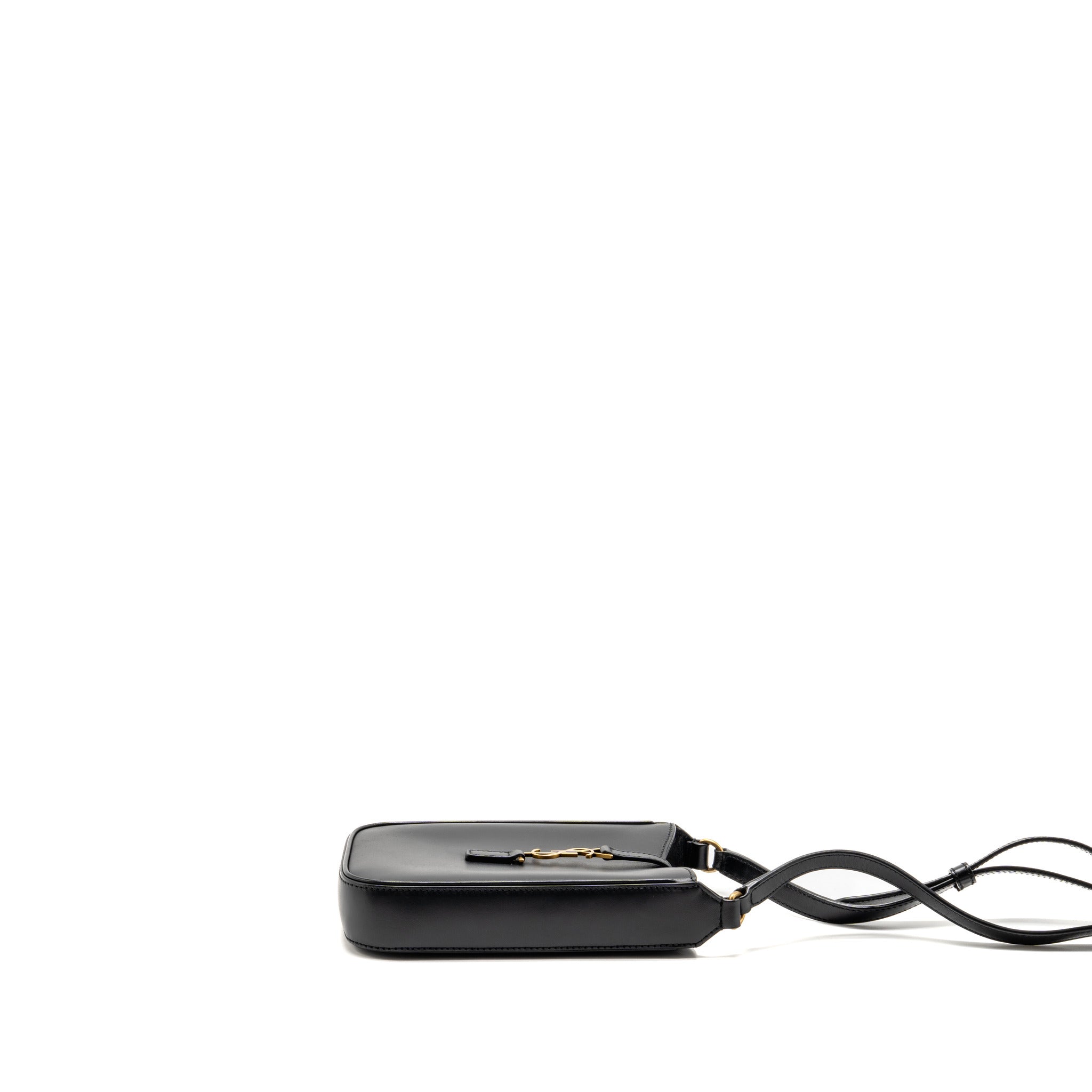 saint-laurent-ysl-mini-le-5-a-7-vertical-pouch-smooth-leather-black-ghw