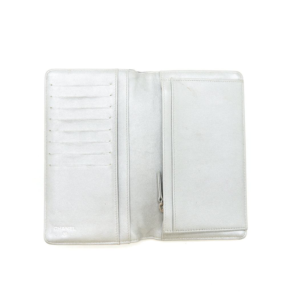 chanel-camellia-fold-long-wallet-lambskin-black-silver-shw