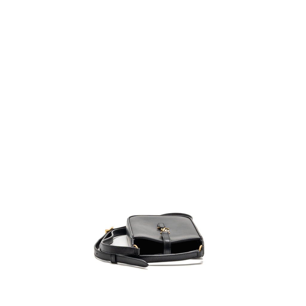 saint-laurent-ysl-mini-le-5-a-7-vertical-pouch-smooth-leather-black-ghw