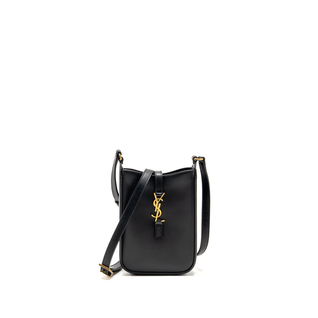 saint-laurent-ysl-mini-le-5-a-7-vertical-pouch-smooth-leather-black-ghw