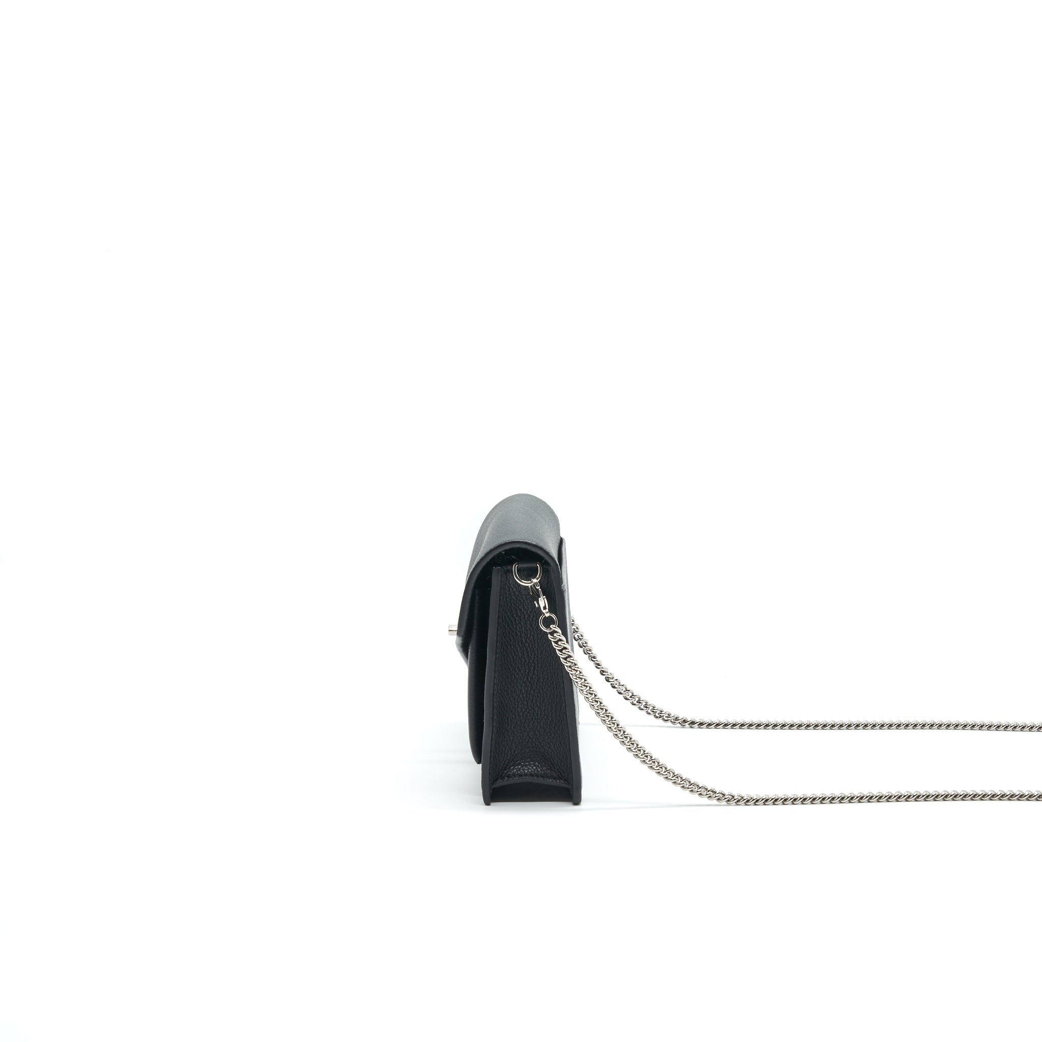 louis-vuitton-mylockme-chain-pochette-in-black