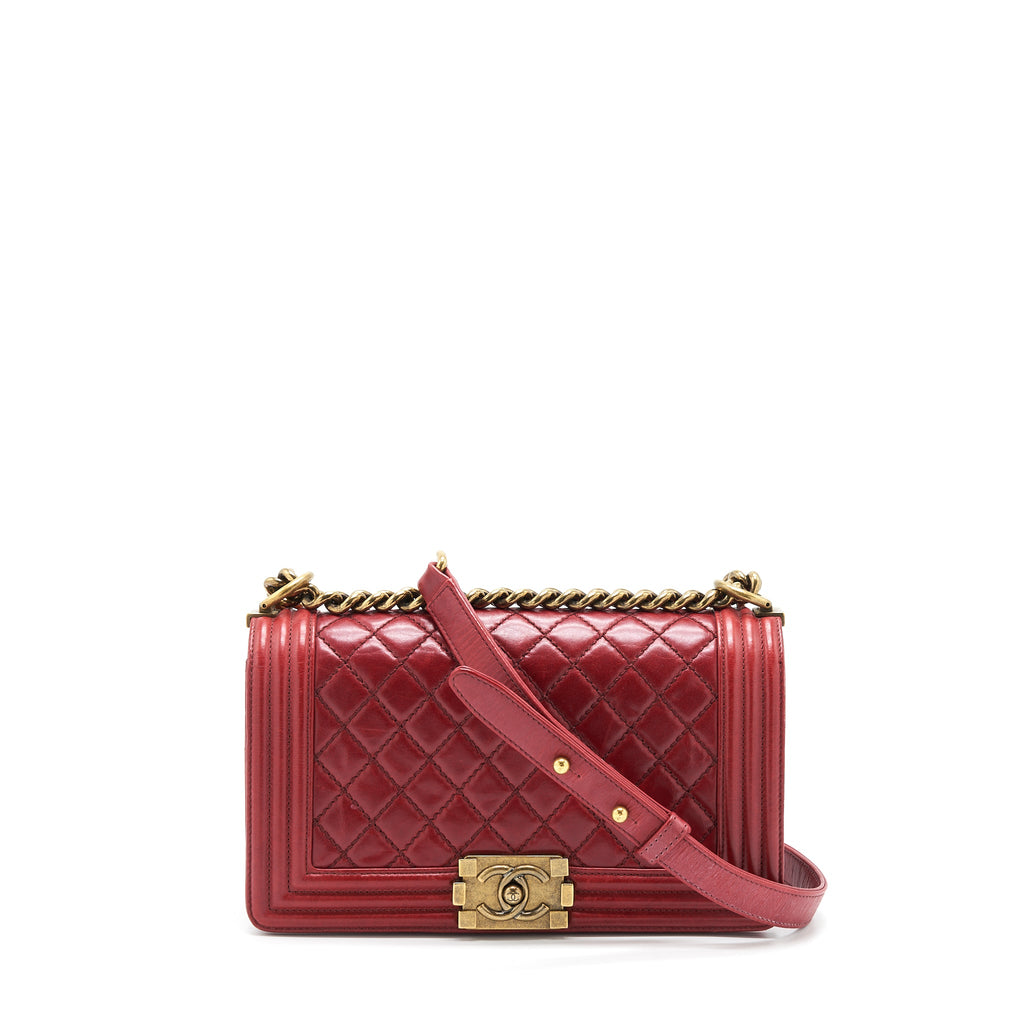 chanel-medium-boy-bag-aged-calfskin-with-ruthenium-ghw