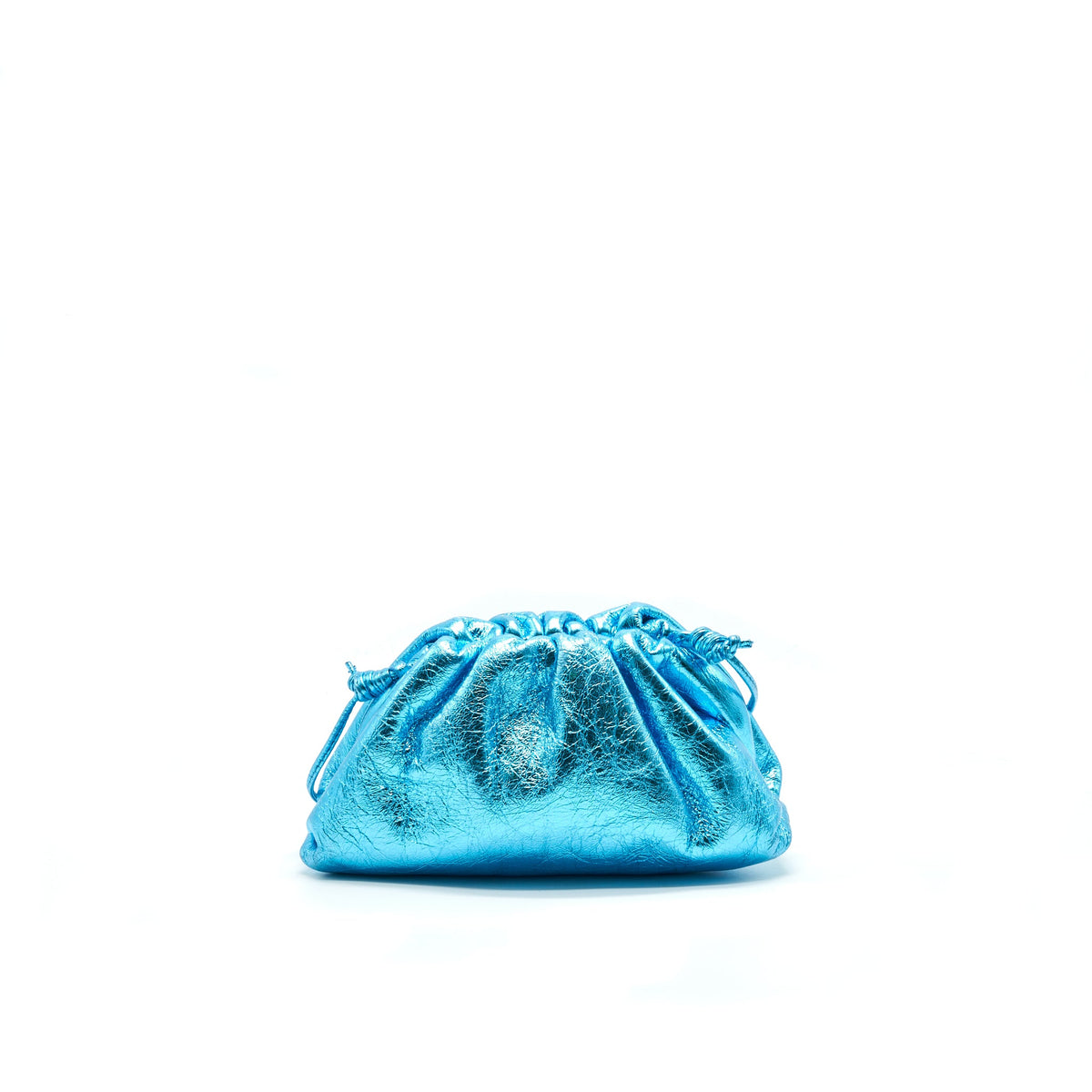 bottega-veneta-mini-pouch-metallic-blue