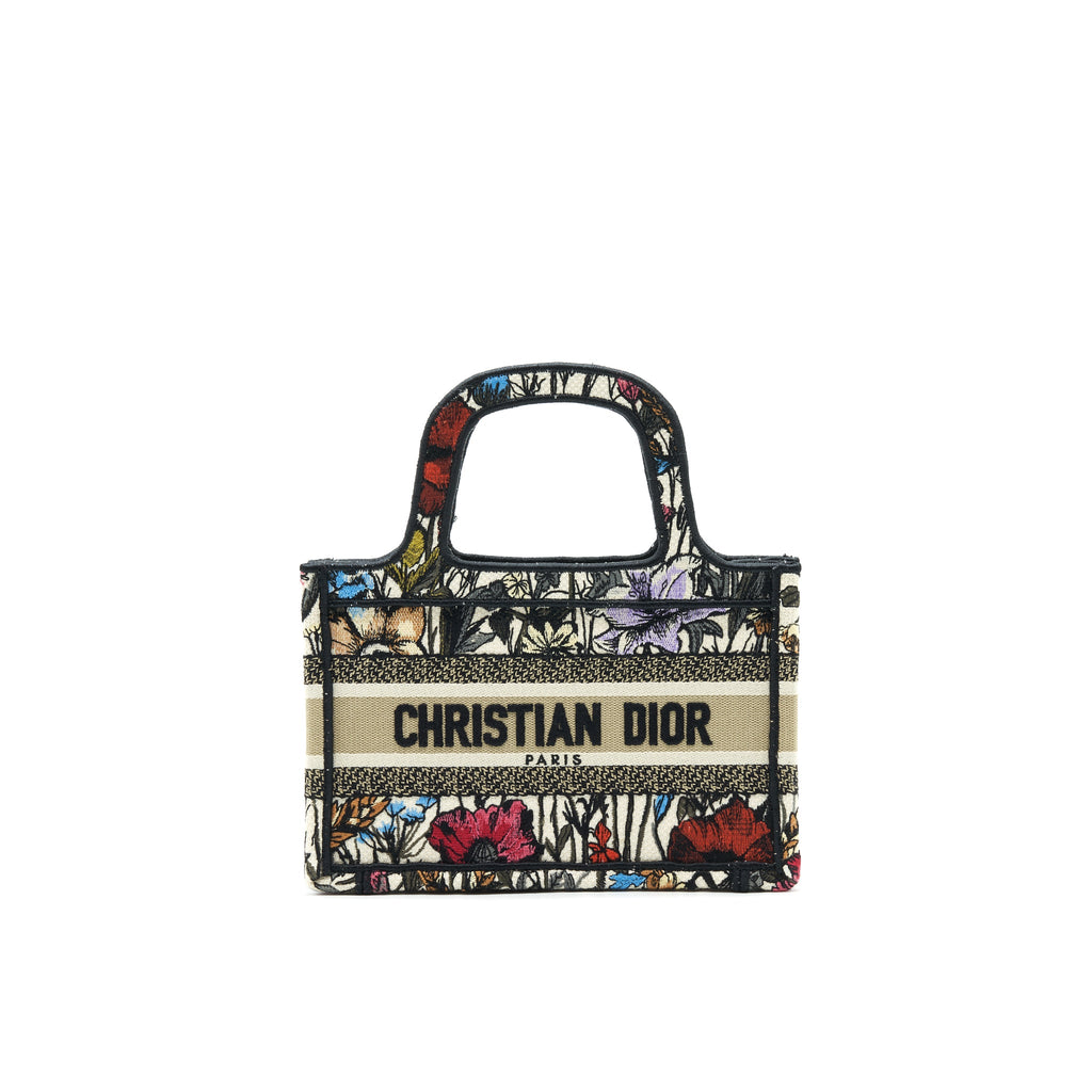 dior-limited-edition-mini-booktote