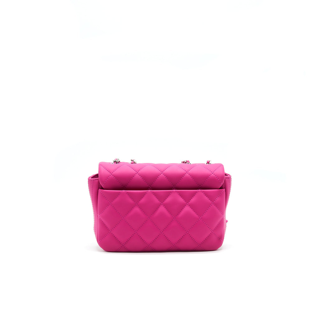 chanel-rubber-quilted-lambskin-flap-bag-pink-shw
