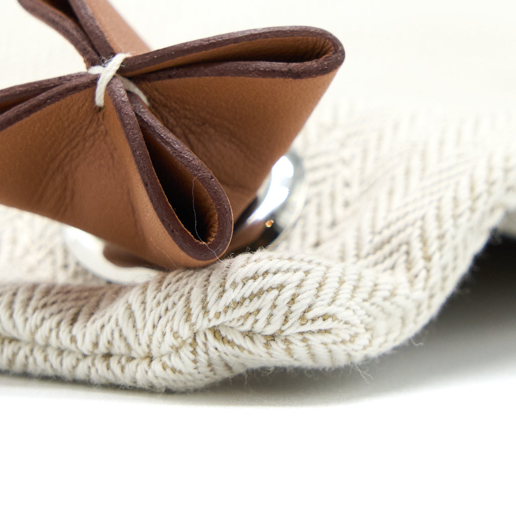 hermes-aline-grooming-bag-canvas-swift-shw