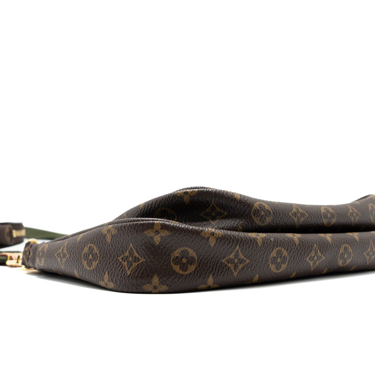 louis-vuitton-multi-pochette-monogram-canvas-with-khaki-strap