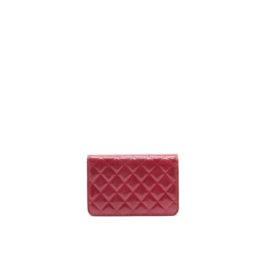 chanel-wallet-on-chain-patent-leather-red-shw