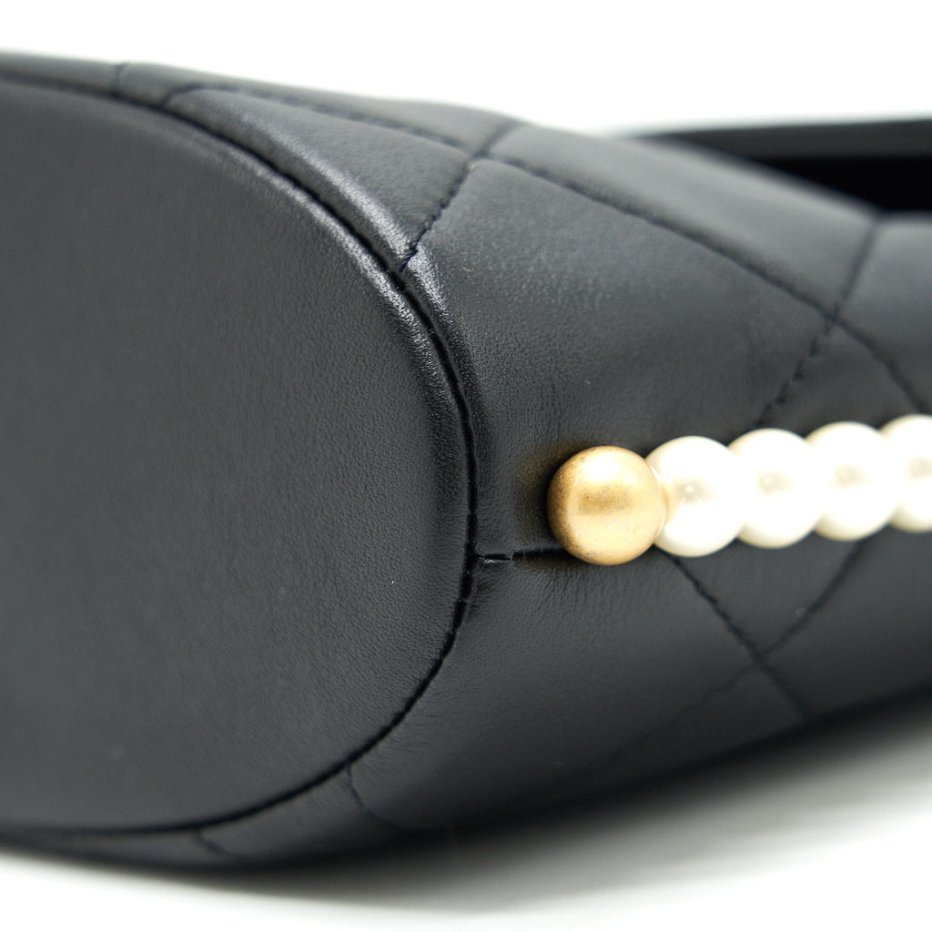 chanel-small-hobo-bag-with-pearls-black-calfskin-ghw