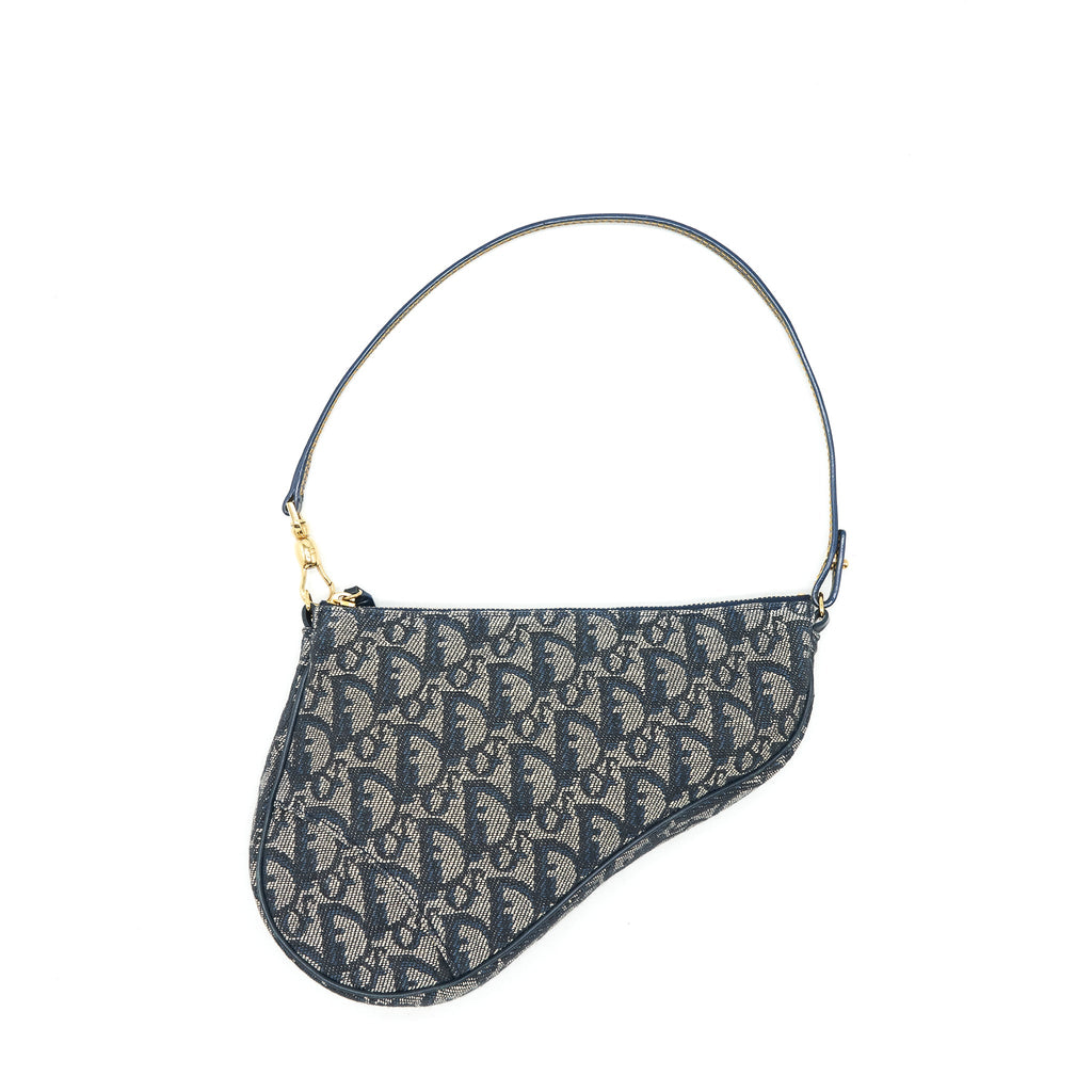 dior-vintage-saddle-pochette-year-2003