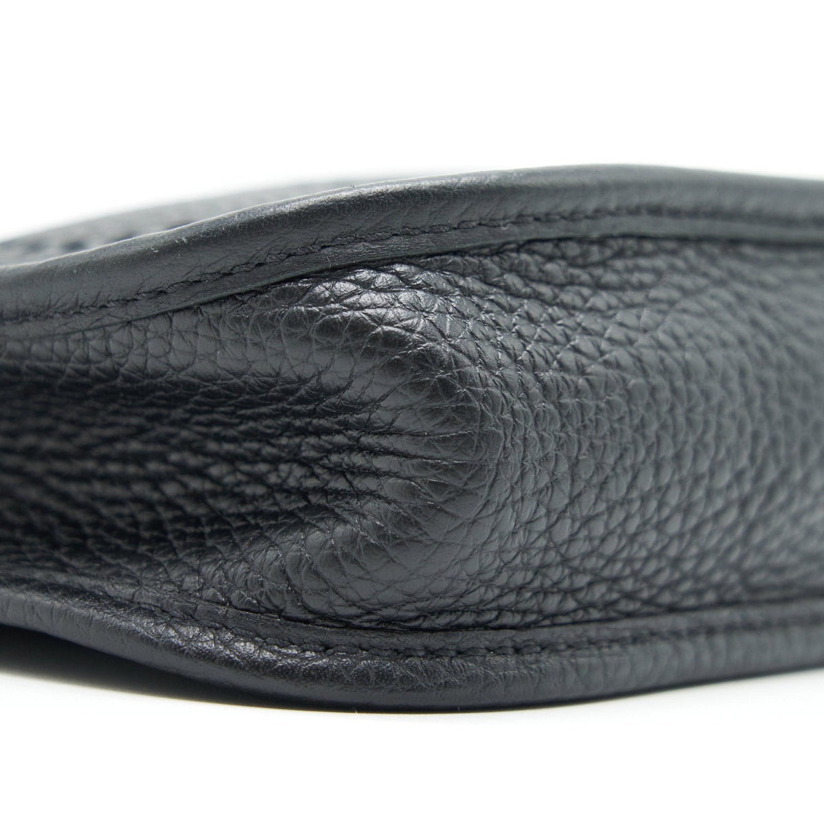hermes-mini-evelyn-black-shw-stamp-y
