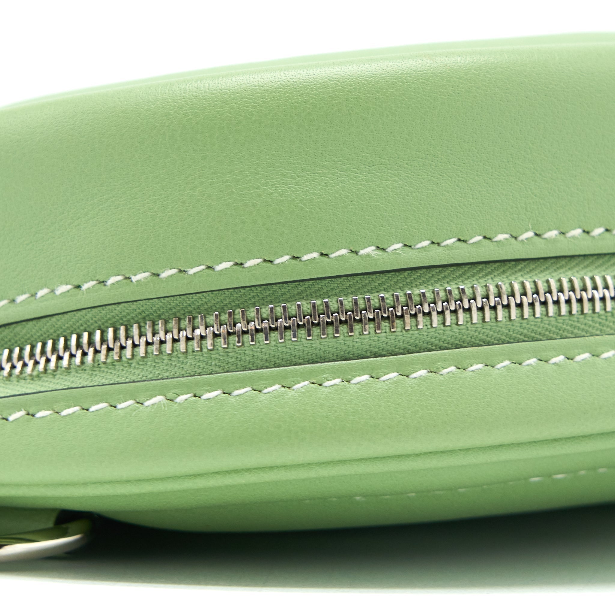 hermes-in-the-loop-swift-vert-criquet-bambou-shw-stamp-y