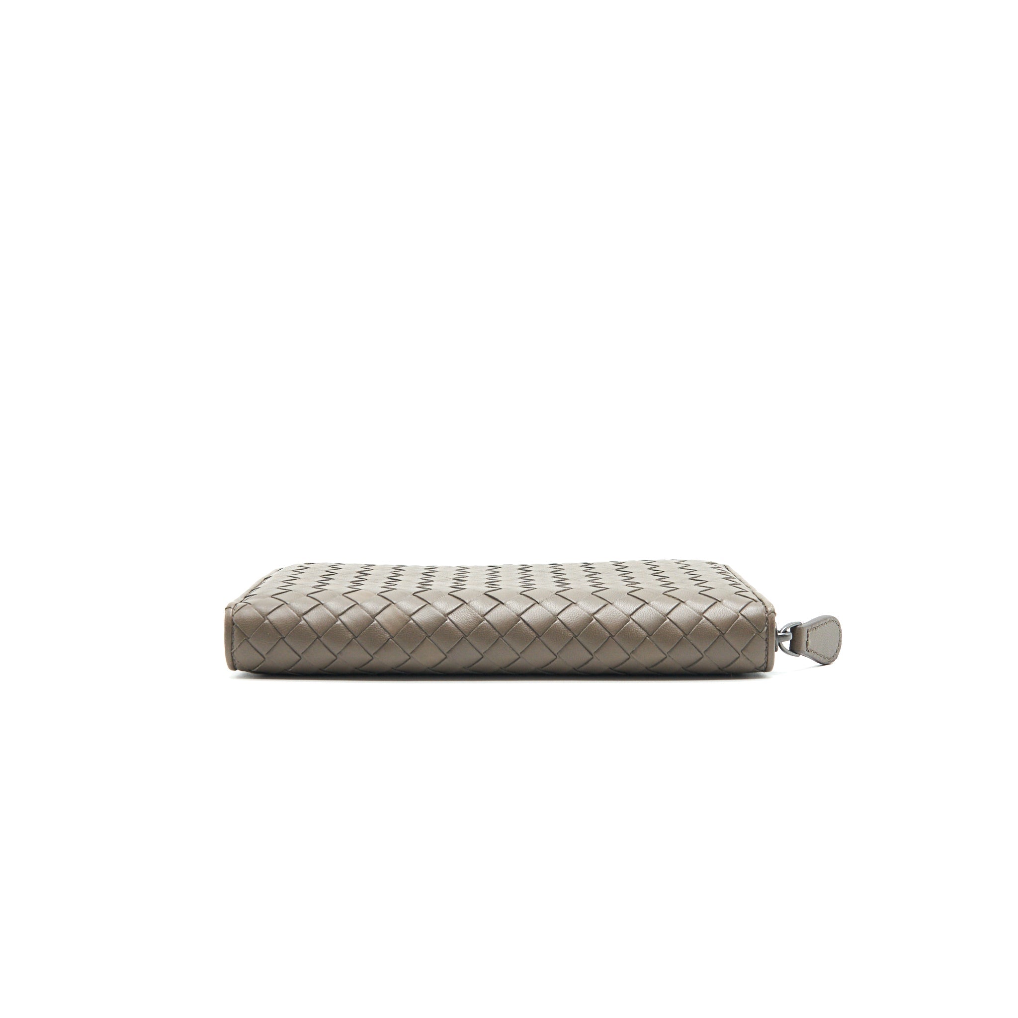 bottega-veneta-zipper-wallet