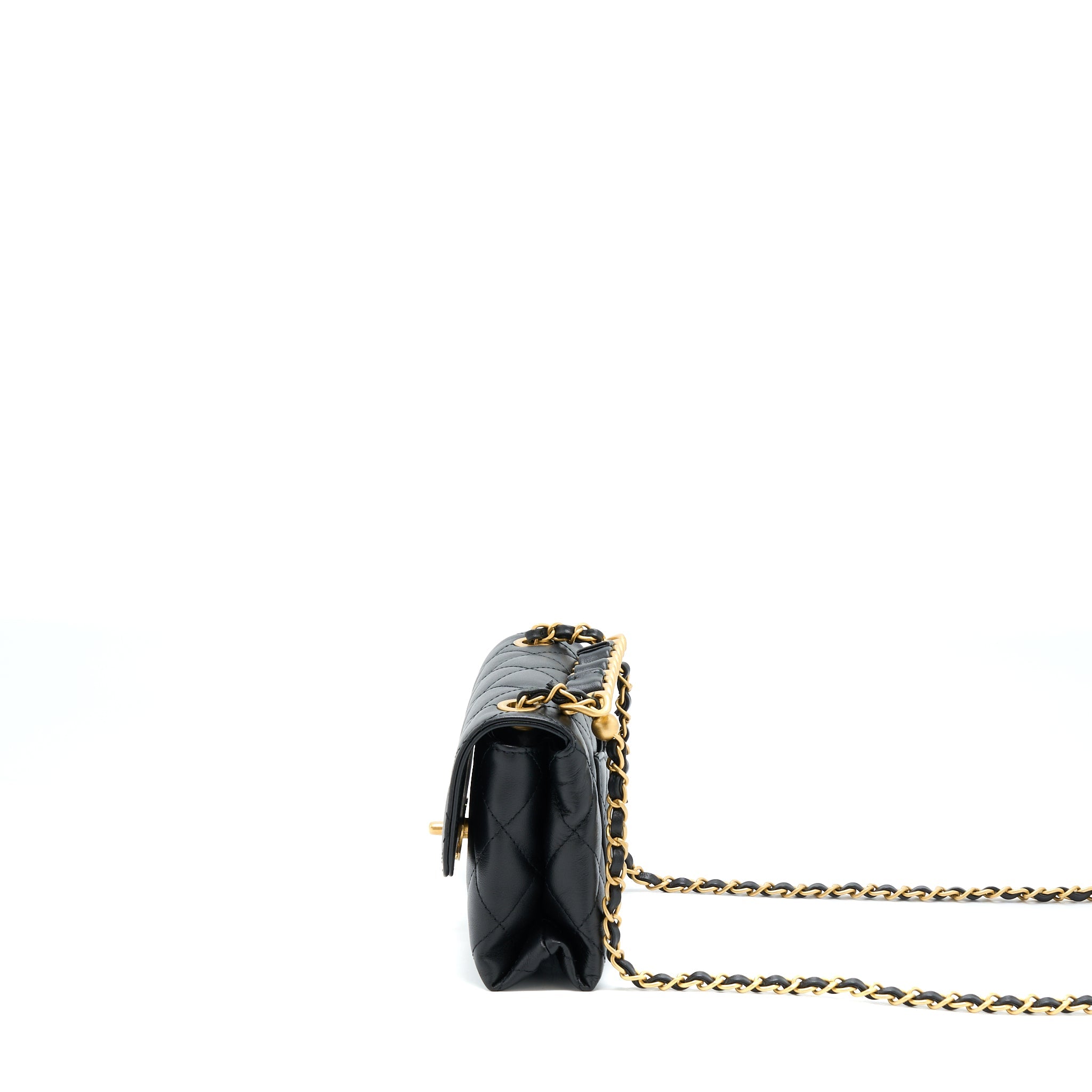 chanel-22s-seasonal-flap-bag-calfskin-black-brushed-ghw