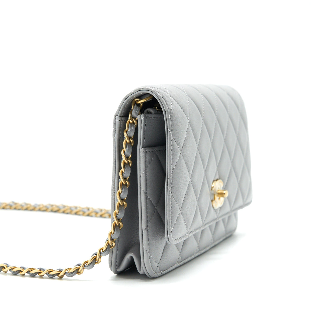 chanel-21b-pearl-crush-wallet-on-chain-grey-ghw