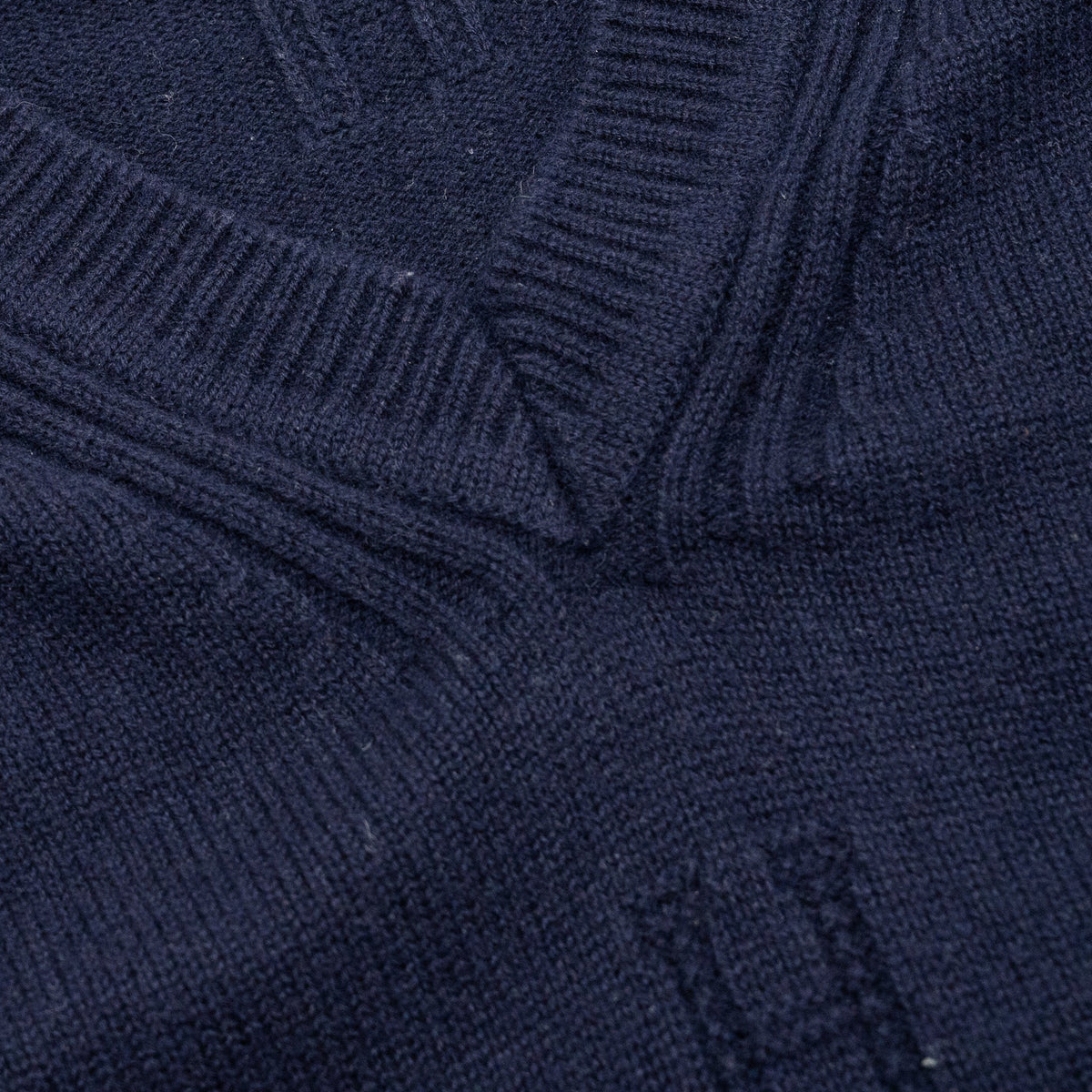 hermes-size-38-h-logo-maile-voyage-v-neck-knitwear-virgin-wool-bleu-noir