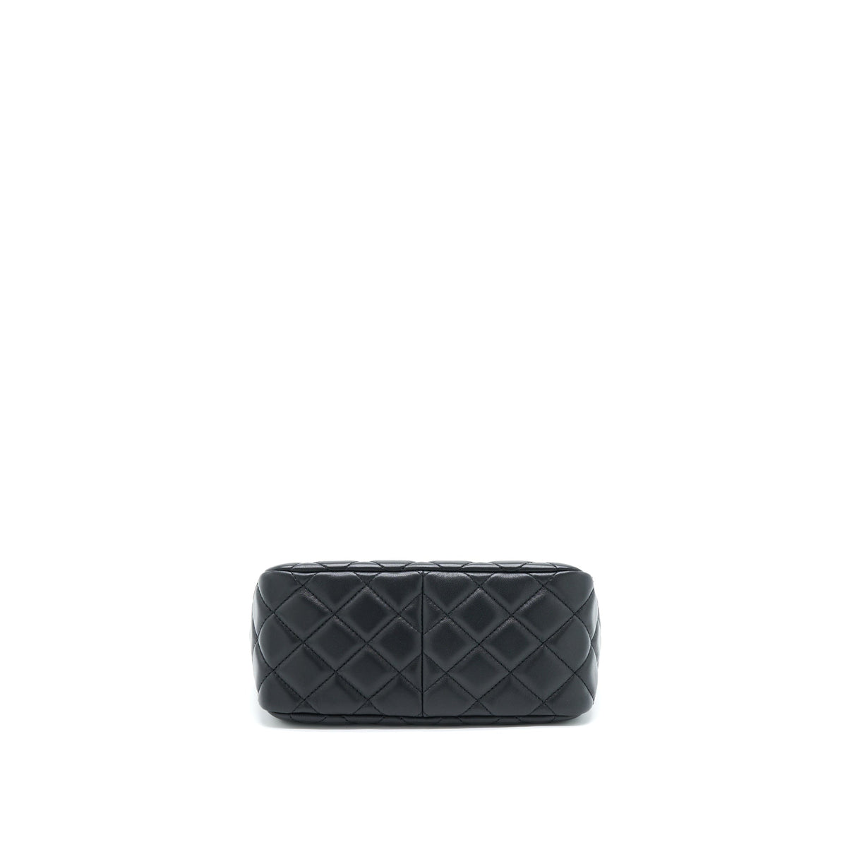 chanel-22b-pearl-crush-hobo-bag-lambskin-black-with-ghw-microchip