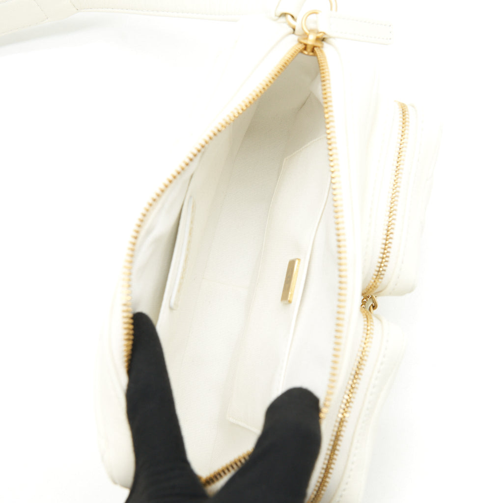 chanel-22c-camera-bag-calfskin-white-ghw-microchip