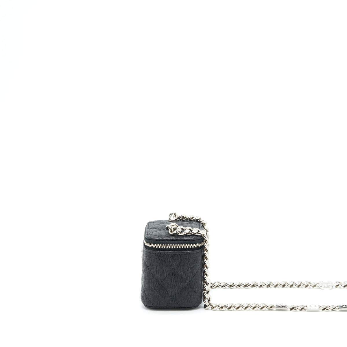 chanel-22s-mini-vanity-with-giant-chain-caviar-black-with-shw