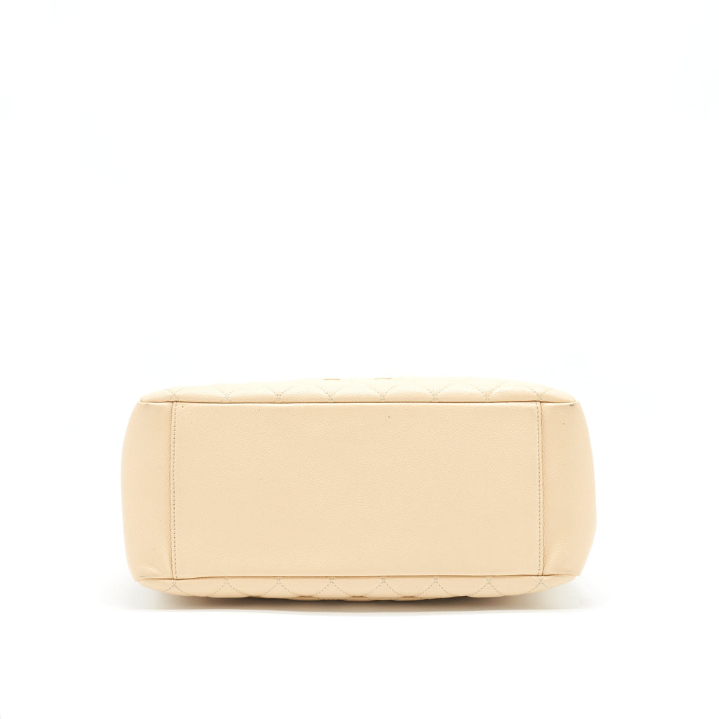 chanel-caviar-grand-shopping-tote-gst-in-beige-ghw