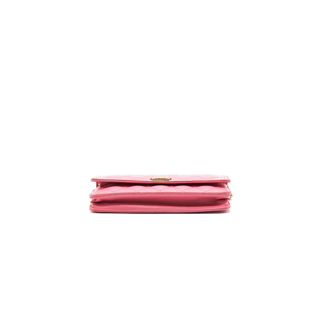chanel-boy-wallet-on-chain-pink-ghw