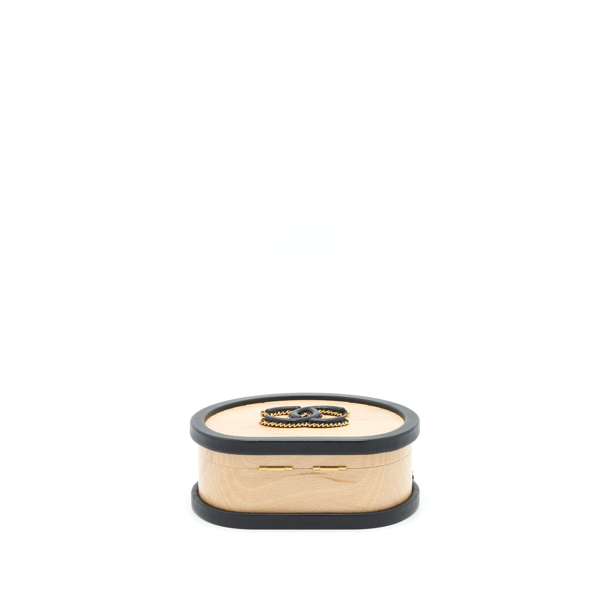 chanel-22c-small-vanity-case-beech-wood-calfskin-beige-black-with-ghw